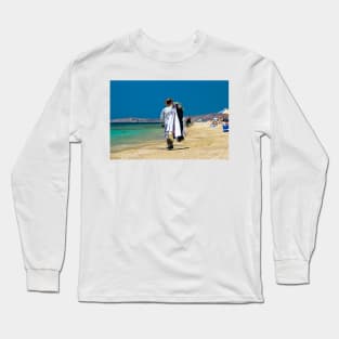 Seller on the beach Long Sleeve T-Shirt